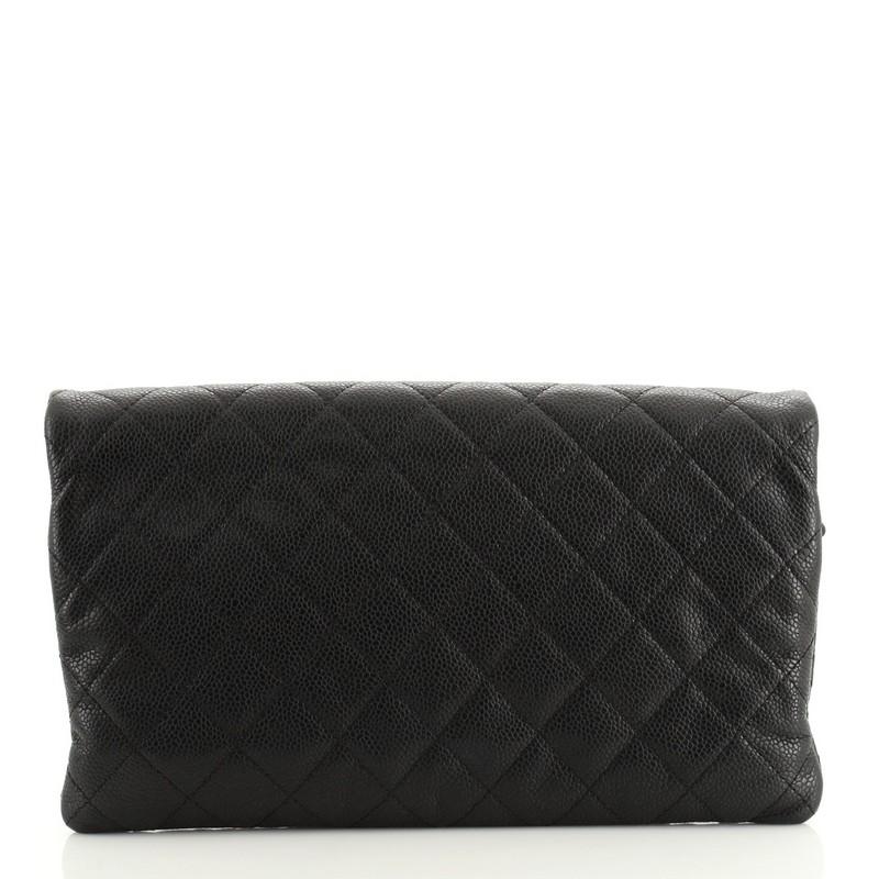Chanel Beauty CC Clutch Quilted Caviar In Good Condition In NY, NY