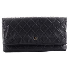 Chanel Beauty CC Clutch Quilted Lambskin