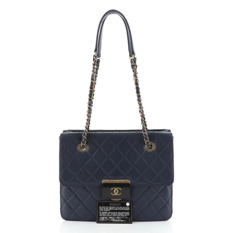 chanel tote quilted