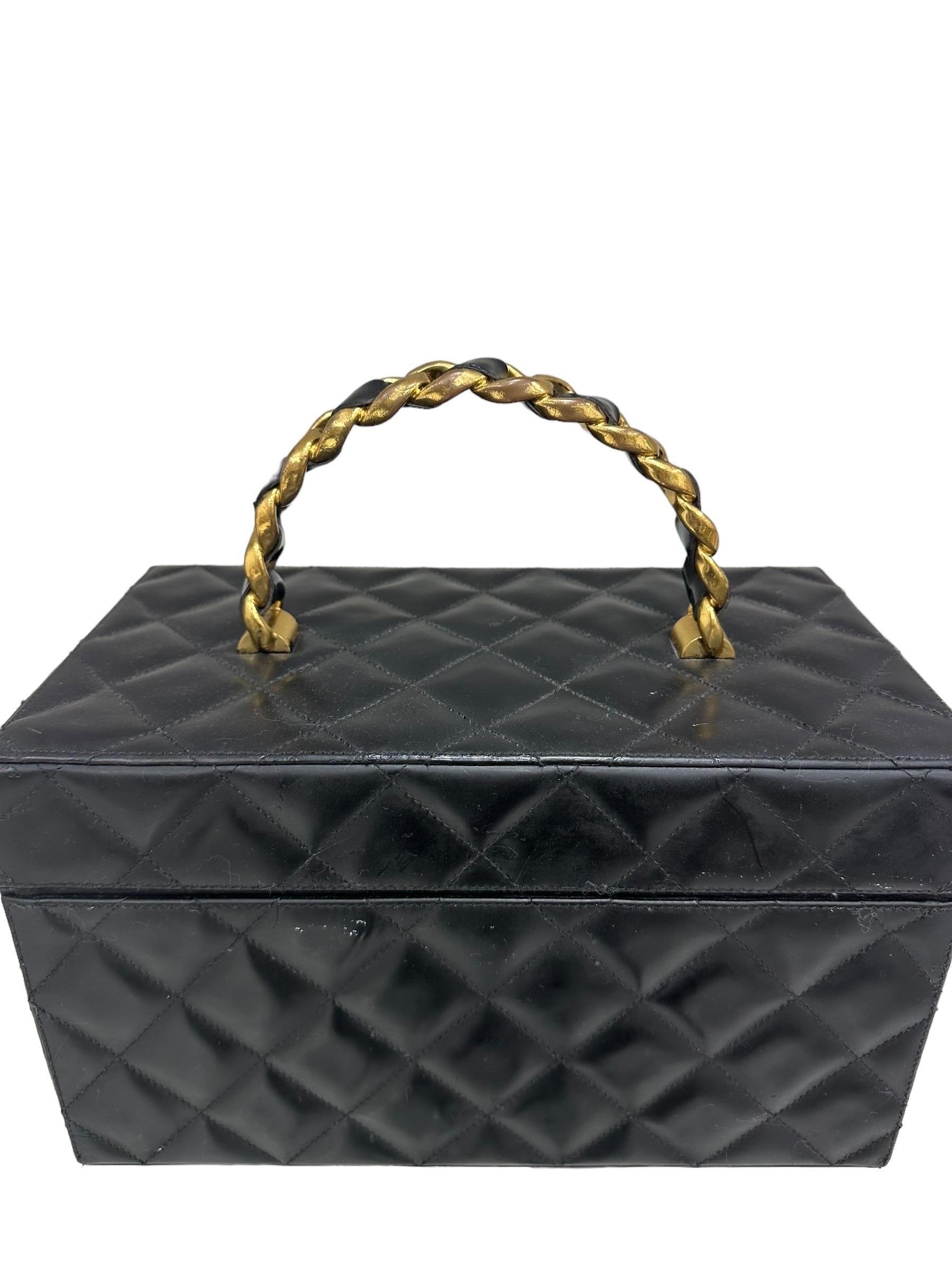 Chanel Beauty Vintage Timaless Pelle Nera en venta 4