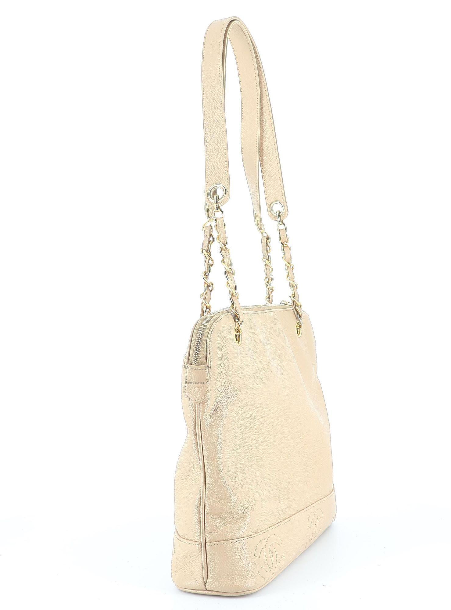 Chanel Beige Bag

Beige leather, gold tone metal hardware
Good condition, shows light signs of use and wear.
The bag has been redyed
Packaging : Chanel dust bag
Shipping costs included in the price but for orders outside the European Union prices