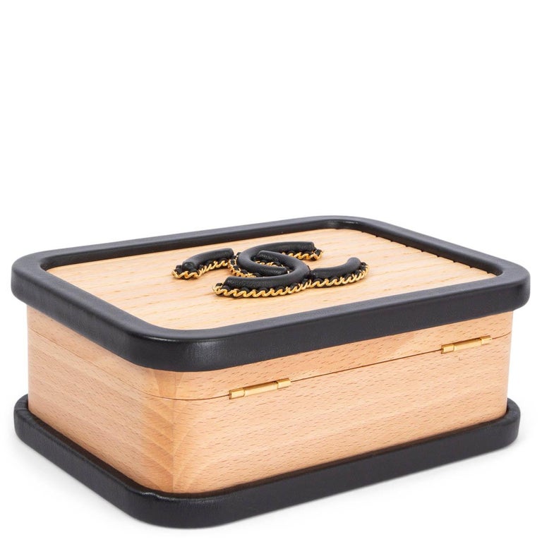 CHANEL beige and black 2022 22C DUBAI BEECH WOOD SMALL VANITY Shoulder