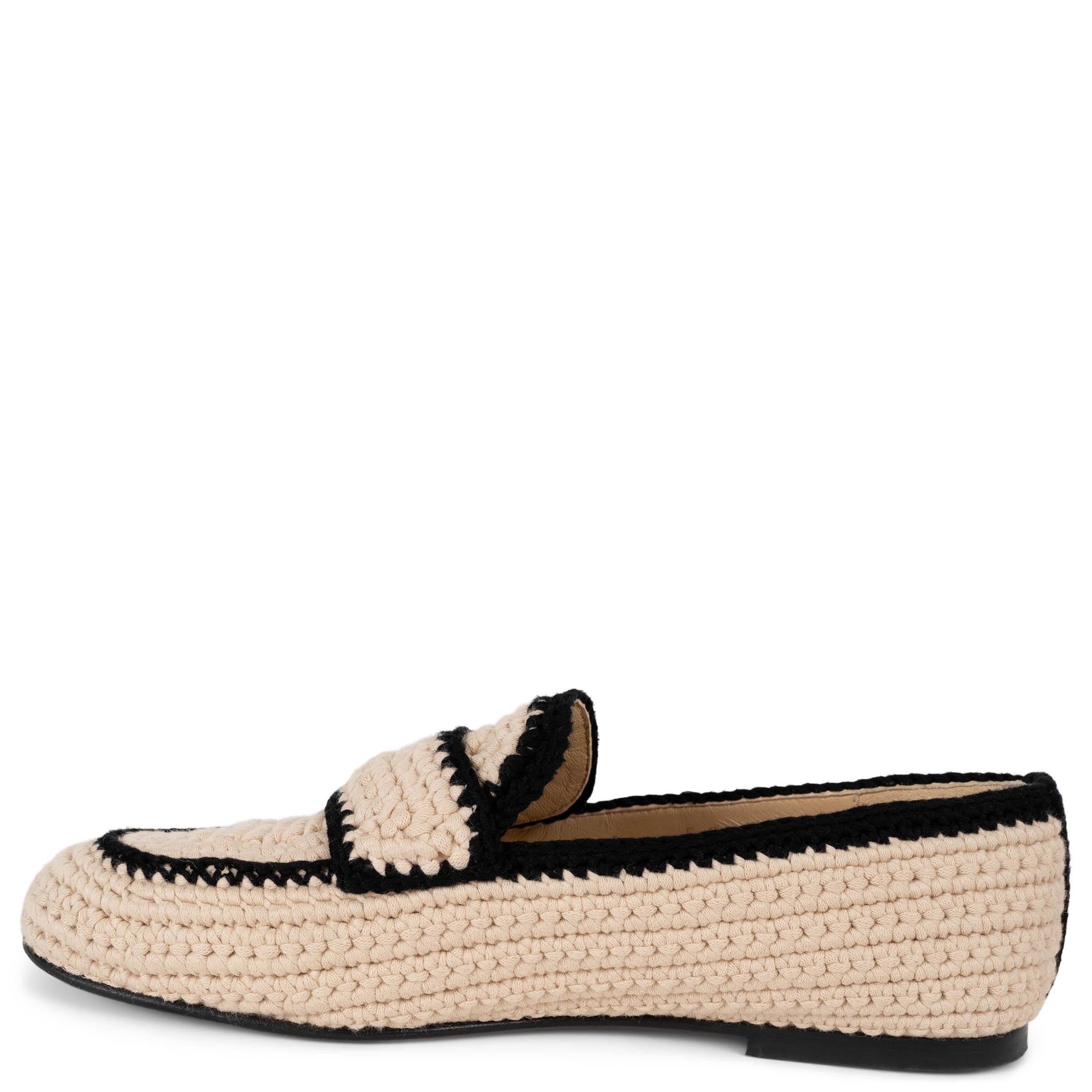 Beige Chanel beige e nero 23C MONTE CARLO CROCHET Mocassini Scarpe 38.5 in vendita