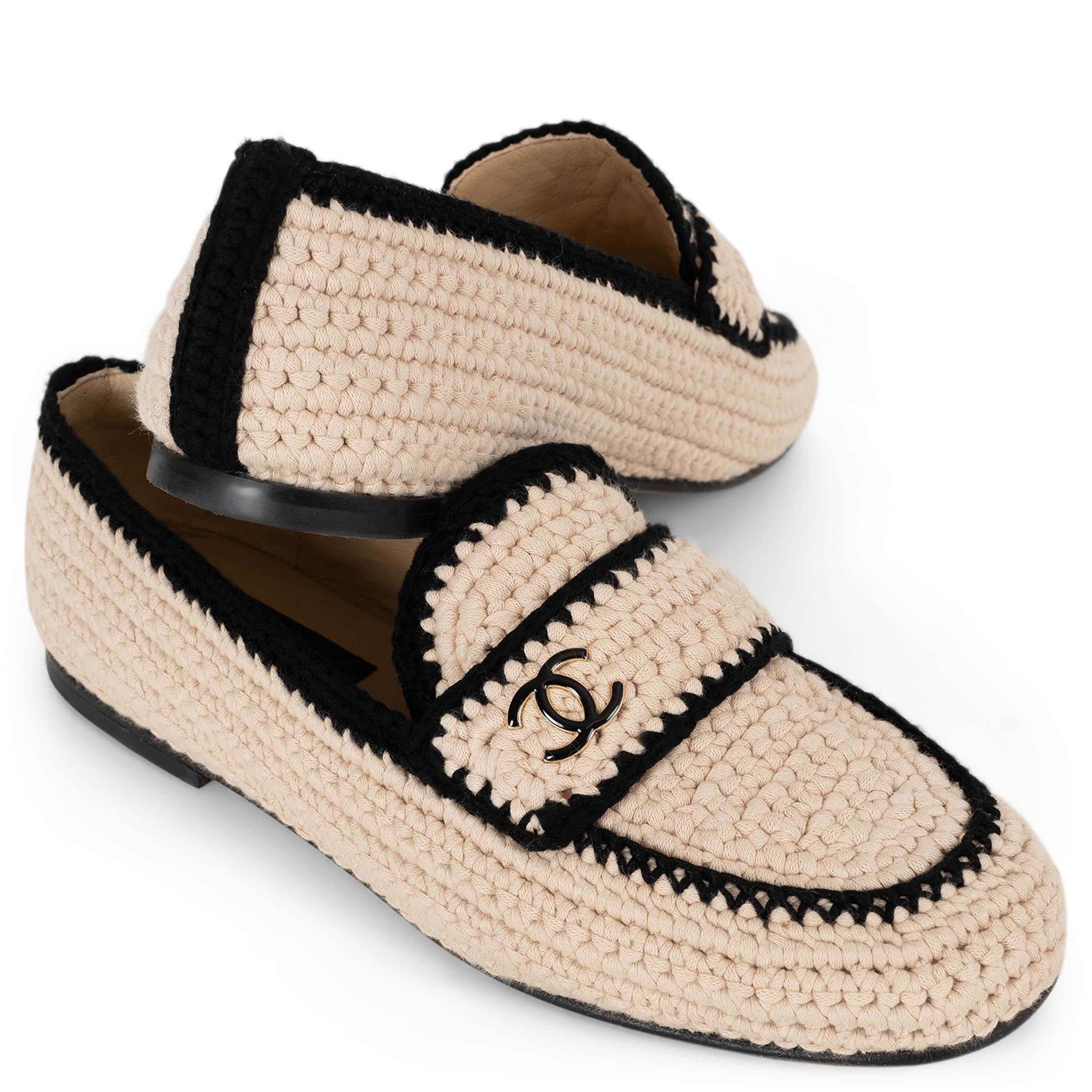 Chanel beige e nero 23C MONTE CARLO CROCHET Mocassini Scarpe 38.5 in vendita 2