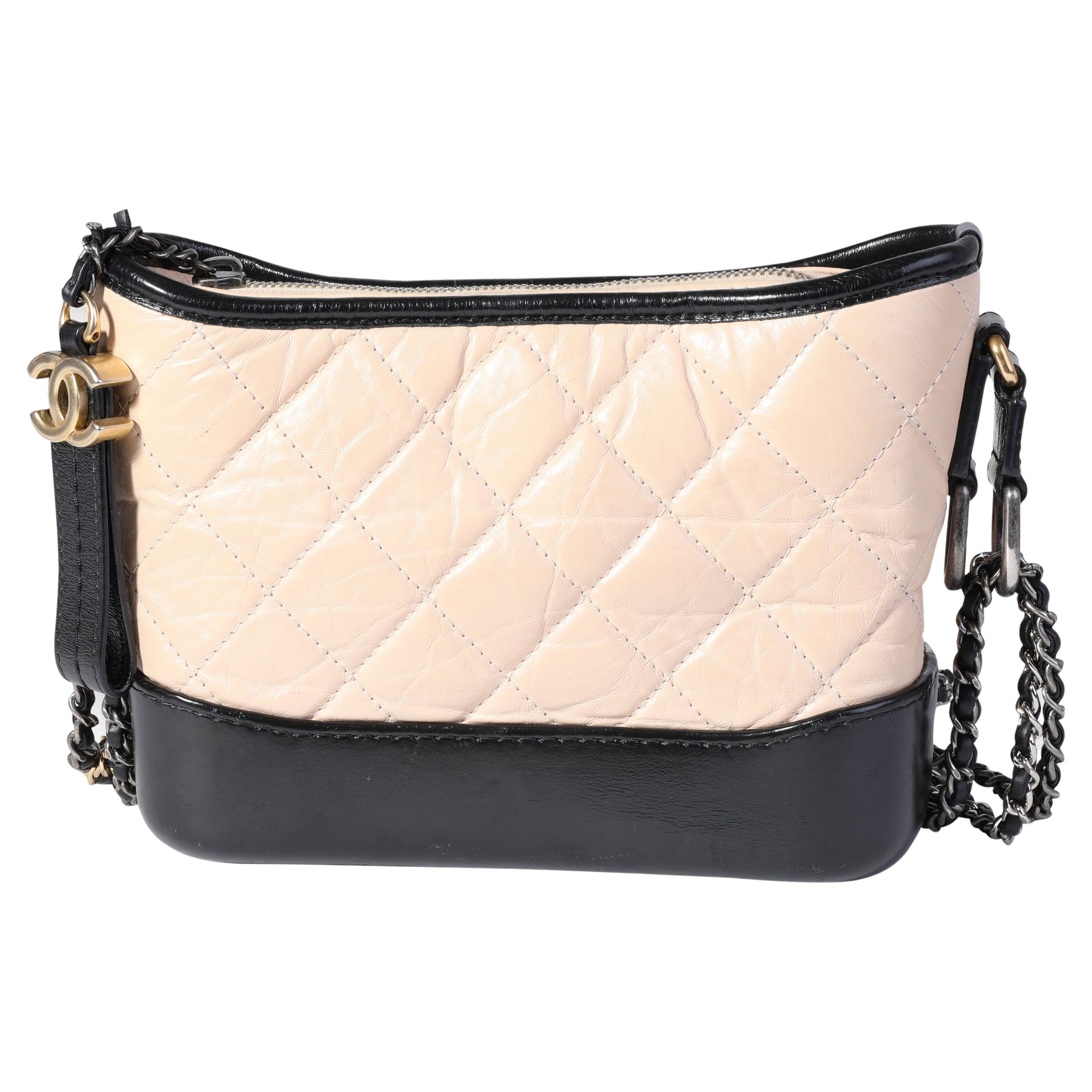 Chanel Boy medium shoulder bag in white/Pink Tweed and white patent ...