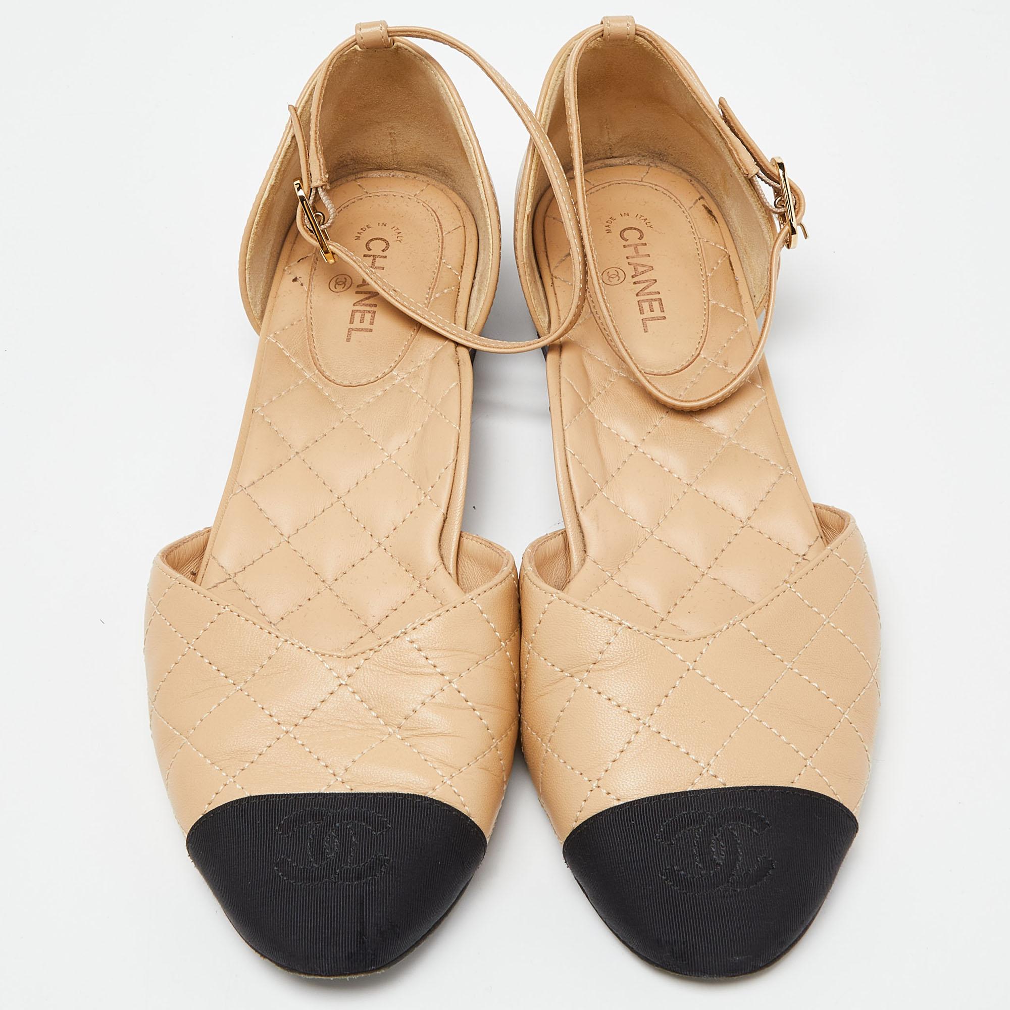 These well-crafted Chanel ankle strap flats have got you covered for all-day plans. They come in a versatile design, and they look great on the feet.

Includes: Original Dustbag

