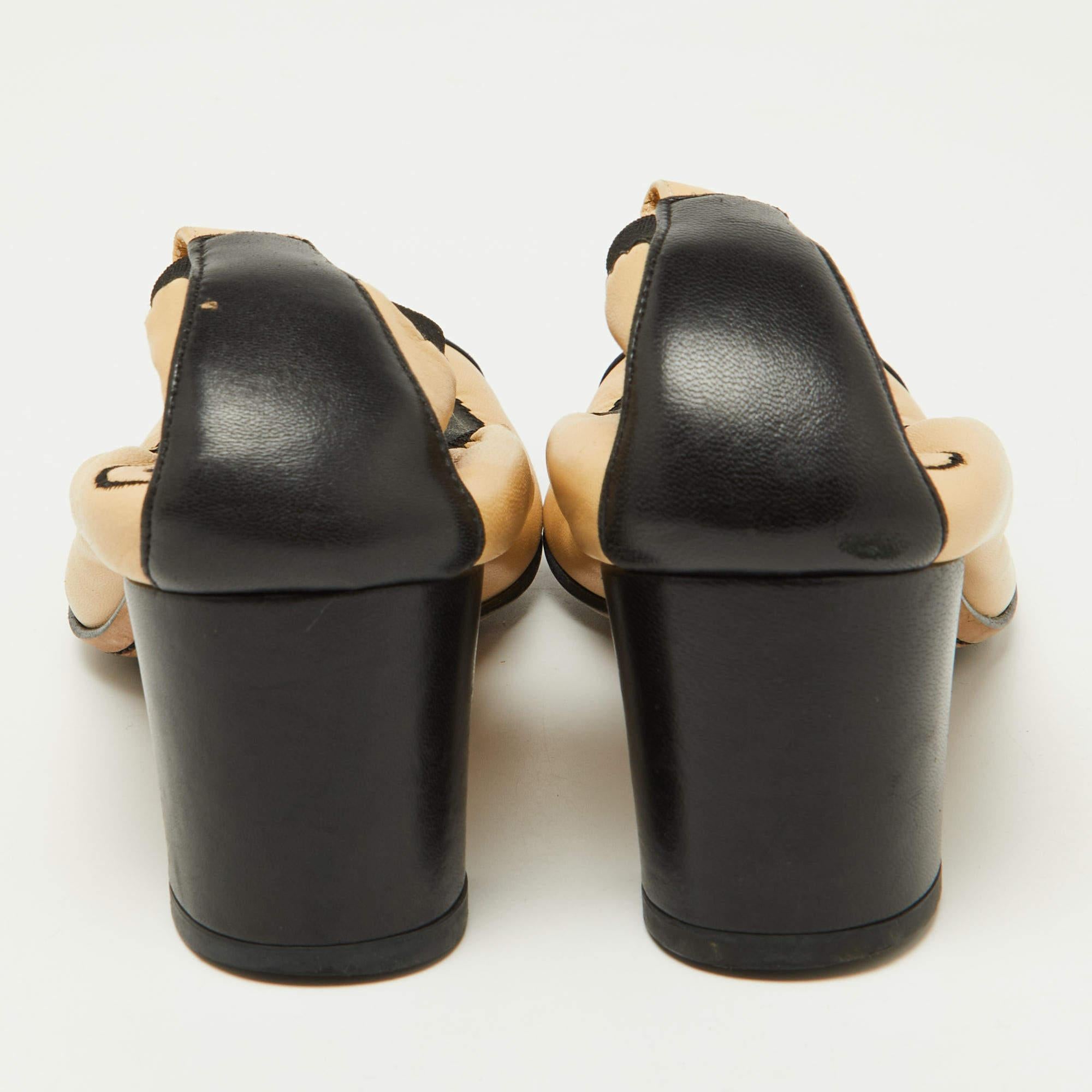 Chanel Beige/Black Leather Cap Toe Scrunch Ballet Pumps Size 36 1