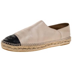 Chanel Beige/Black Leather CC Cap Toe Slip On Espadrilles Size 41