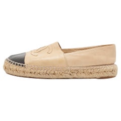 Chanel Beige/Black Leather CC Espadrille Flats Size 38