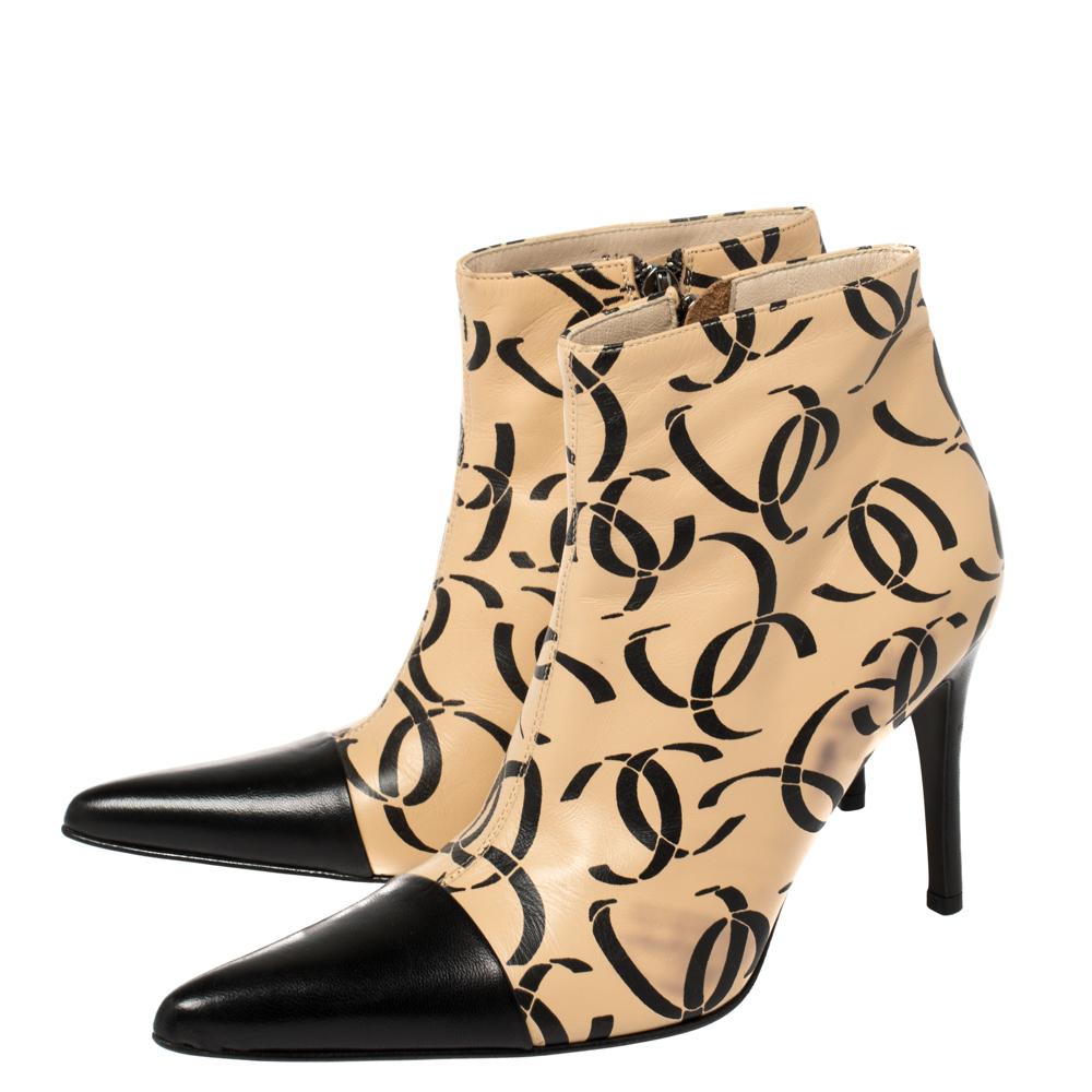 Women's Chanel Beige/Black Leather CC Logo Ankle Boots Size 37.5