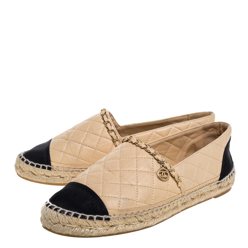 Chanel Beige/Black Quilted Leather and Fabric Cap Toe Espadrille Flats Size 38 1