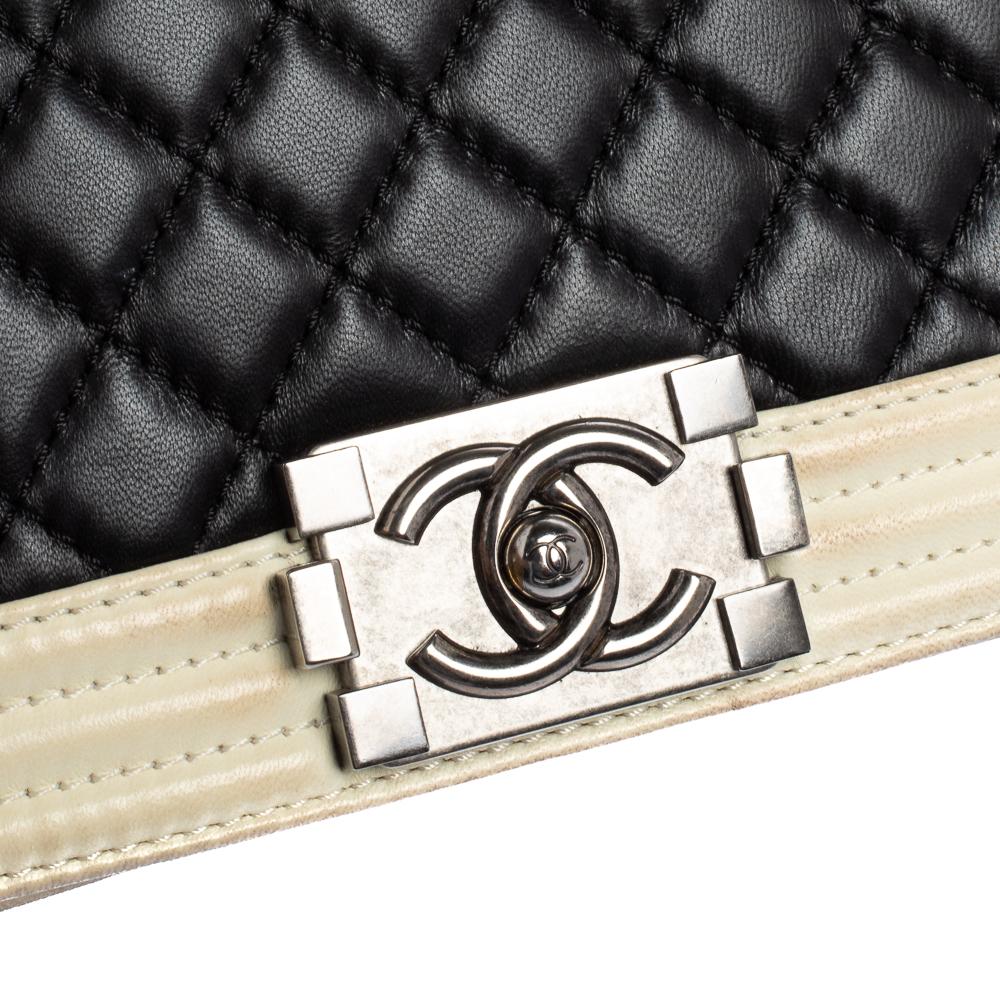 Chanel Beige/Black Quilted Leather Large Boy Flap Bag 10
