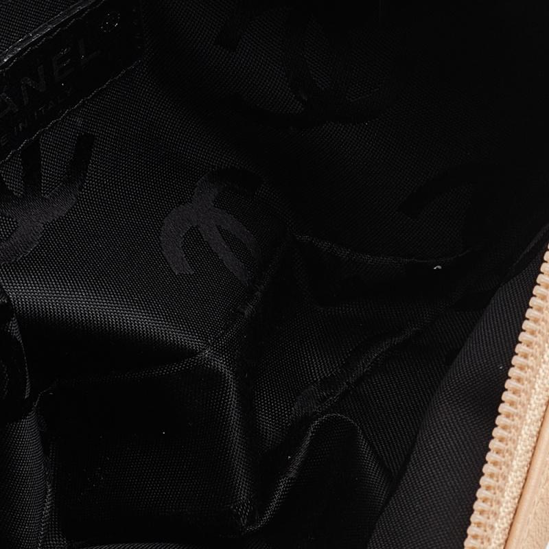 Chanel Beige/Black Quilted Leather Ligne Cambon Pochette 4