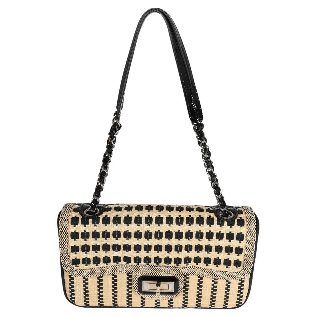 Chanel Beige Black Raffia Straw Canvas Shoulder Bag For Sale 1