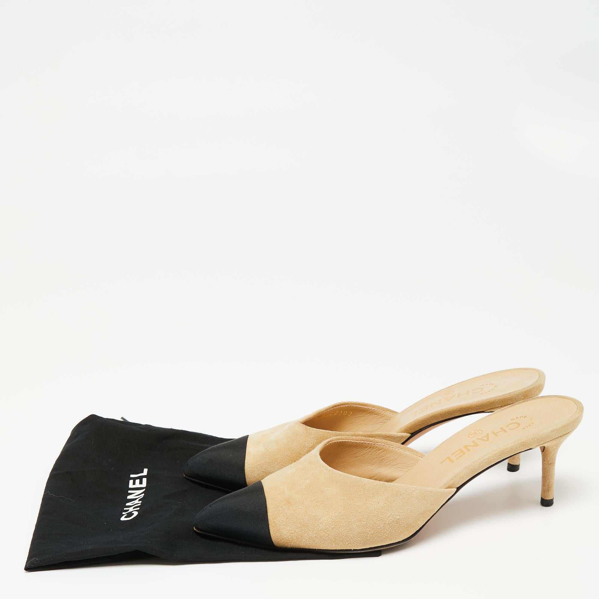 Chanel Beige/Black Suede And Canvas Mule Sandals Size 38 3