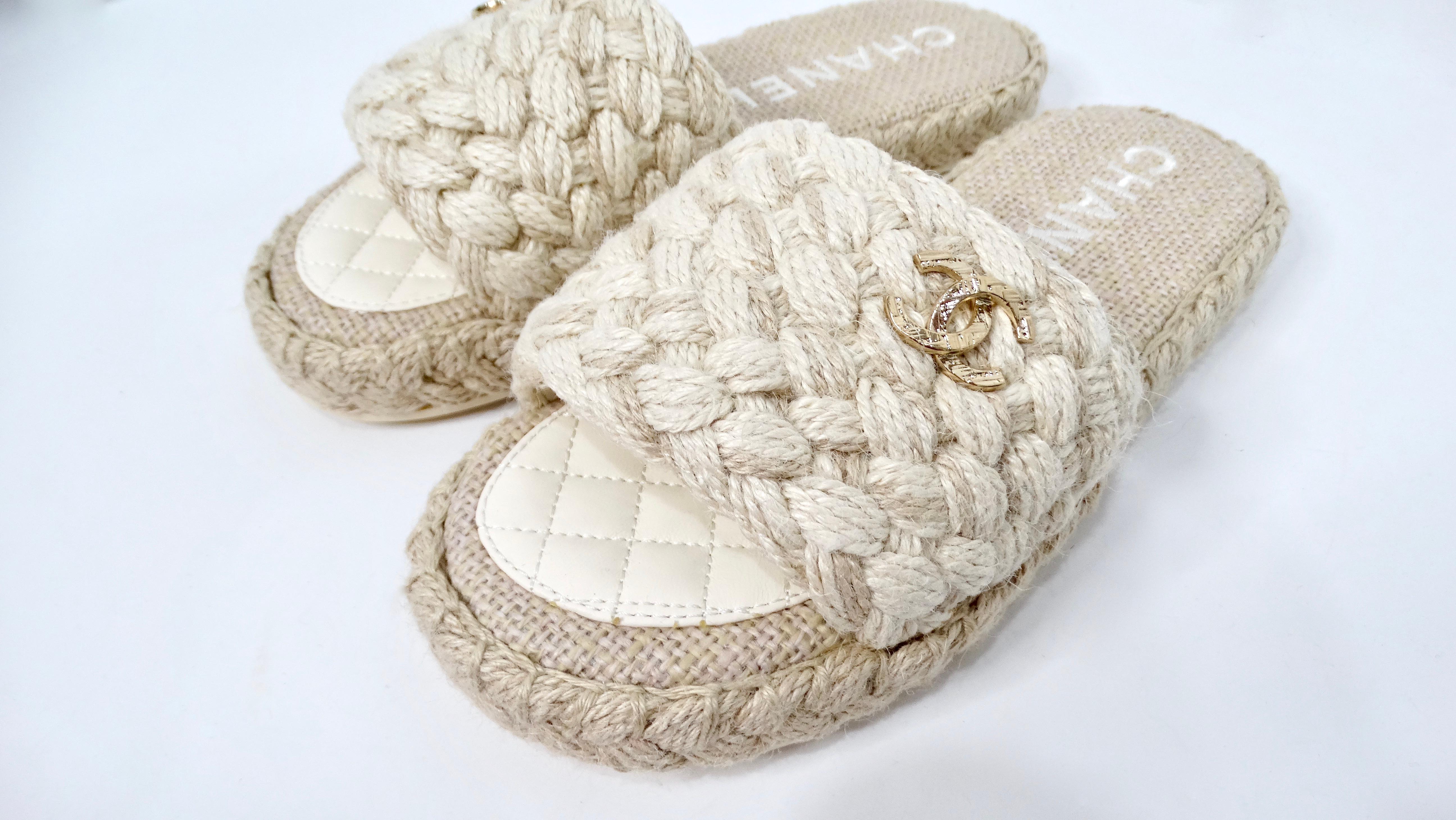 Chanel Beige Braided Cord Slide Sandals In Excellent Condition For Sale In Scottsdale, AZ