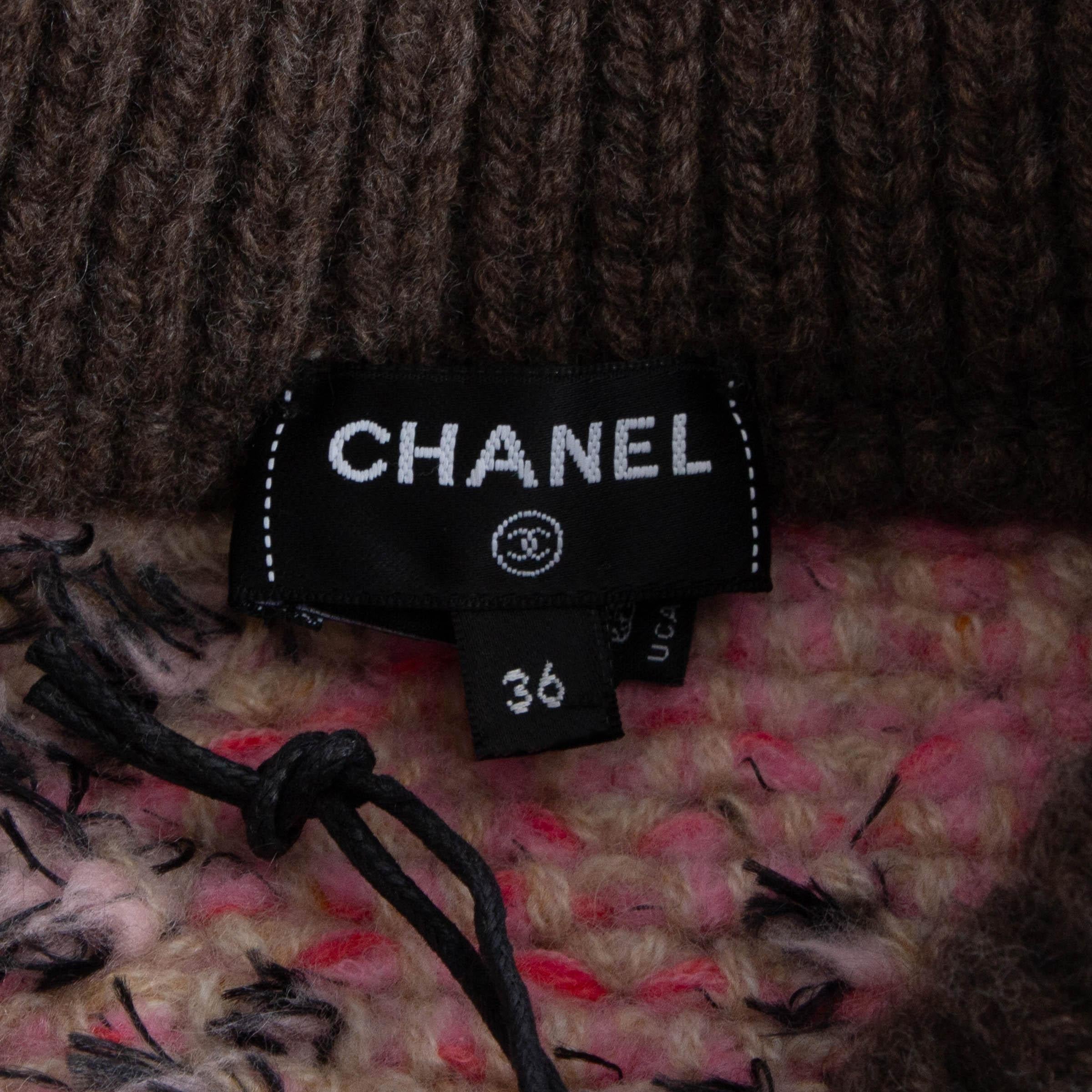 CHANEL beige brown pink cashmere 22K FRINGE KNIT MINI Skirt 36 XS For Sale 2