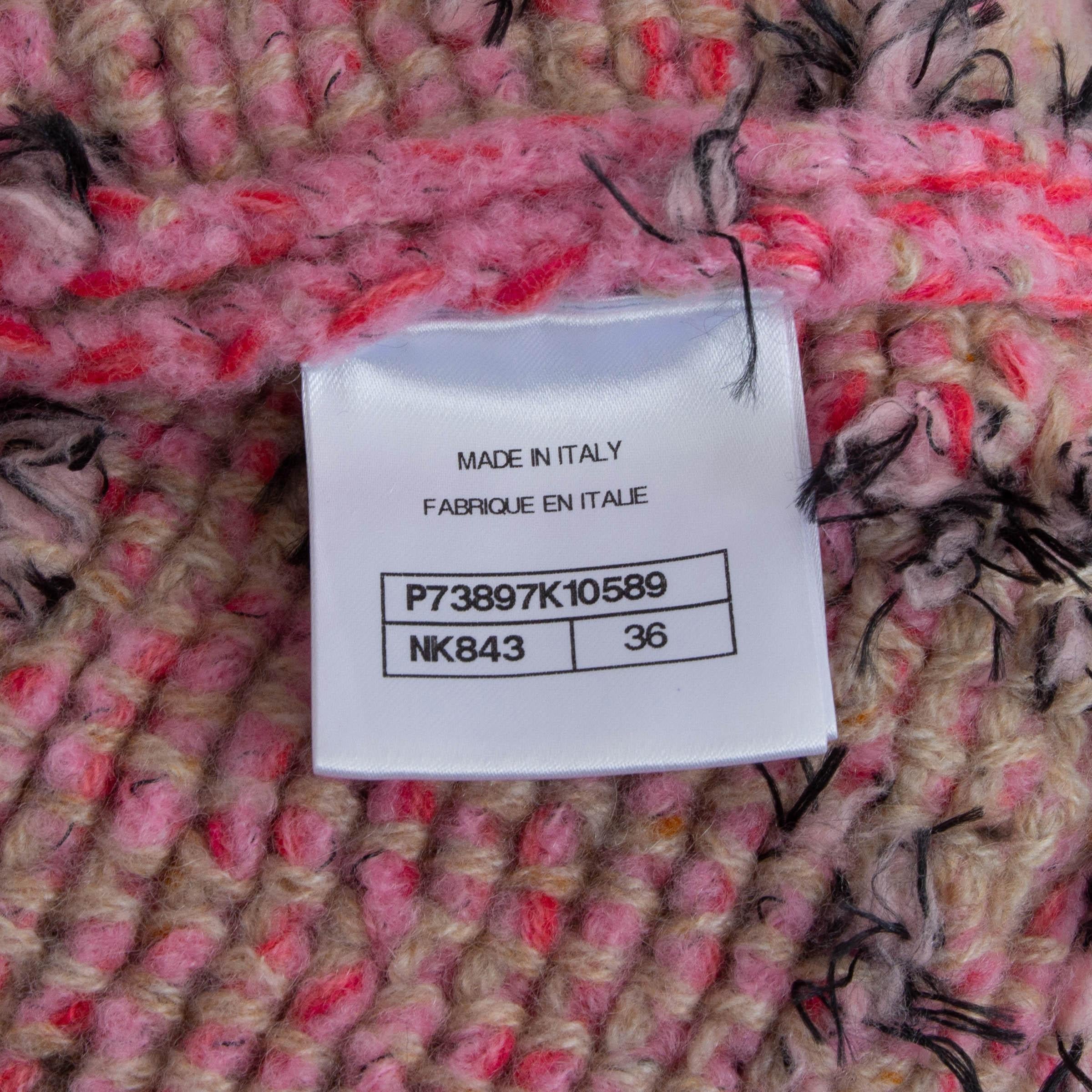 CHANEL beige brown pink cashmere 22K FRINGE KNIT MINI Skirt 36 XS For Sale 3
