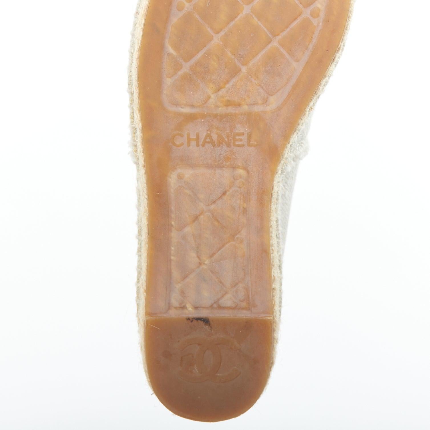 CHANEL beige canvas CC fray logo black cap espadrille shoes EU38 5