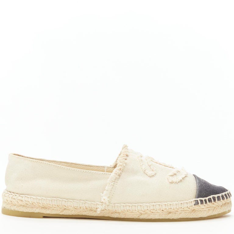 New Balance 9060 Moonrock Linnen sneakers Beige New Balance 9060 Moonrock Linnen sneakers Beige