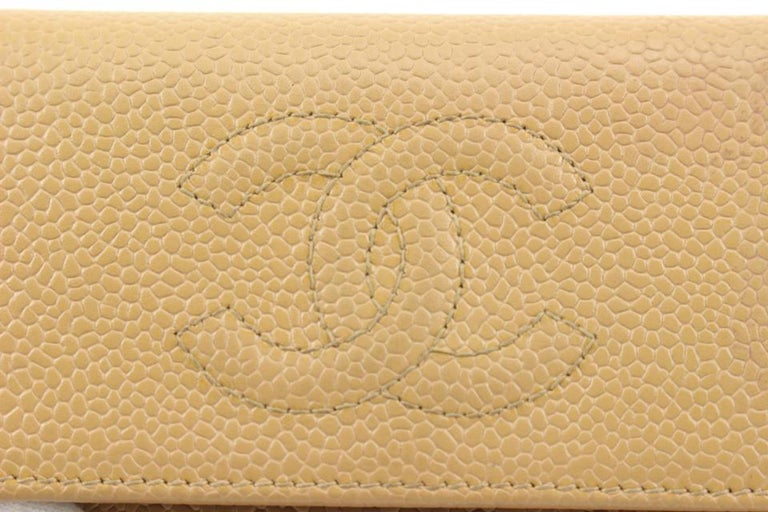 Chanel Beige Caviar CC Logo Trifold Compact Wallet 43ck224s – Bagriculture