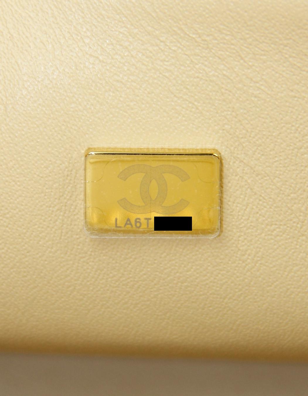Chanel Beige Caviar Leather 10