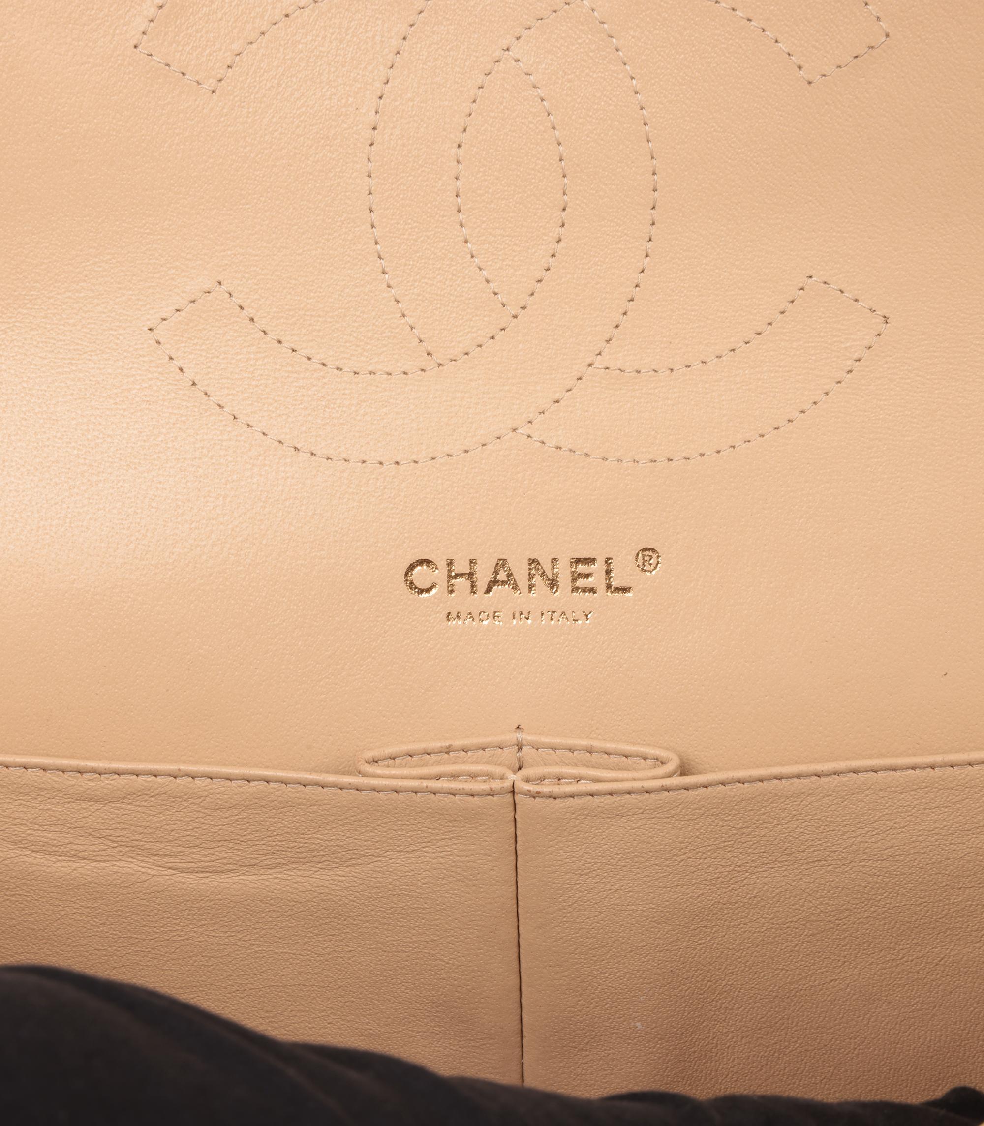 Chanel Bolso Jumbo Classic Doble Solapa Piel Caviar Beige en venta 2