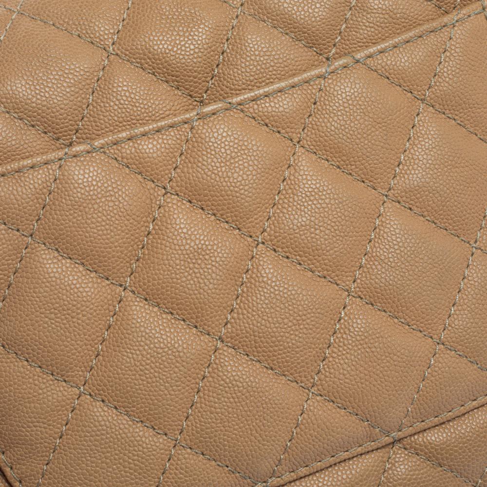 Chanel Beige Kaviar Leder Medium Urban Companion Flap Tasche 7