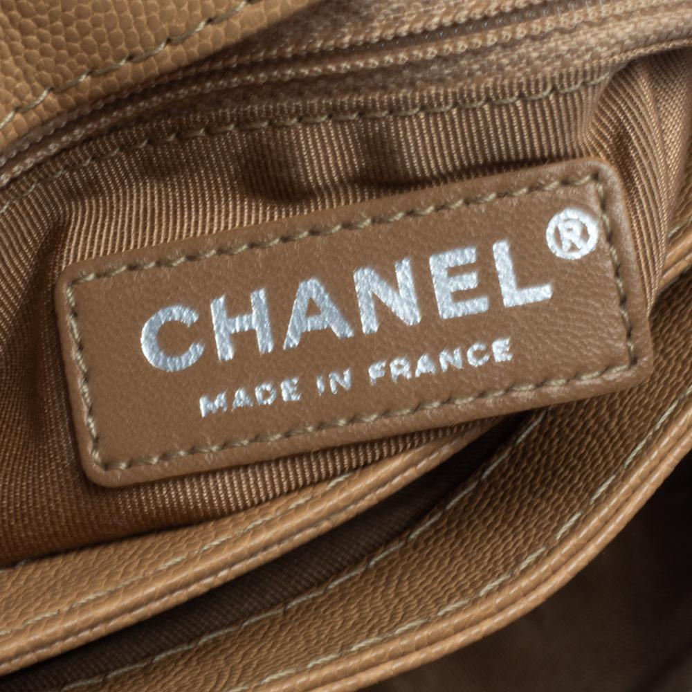 Chanel Beige Kaviar Leder Medium Urban Companion Flap Tasche 2