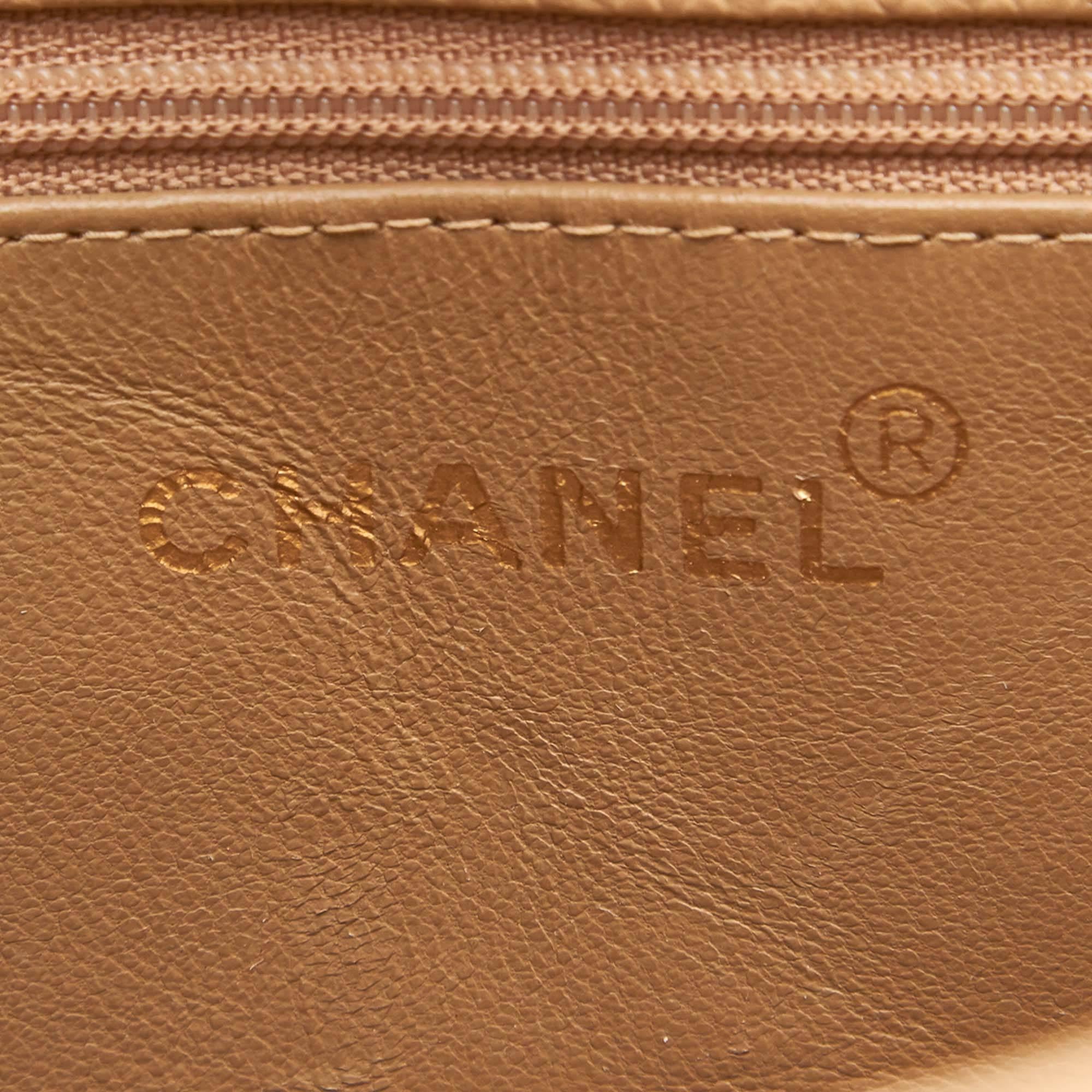 Chanel Beige Caviar Leather Shoulder Bag 2