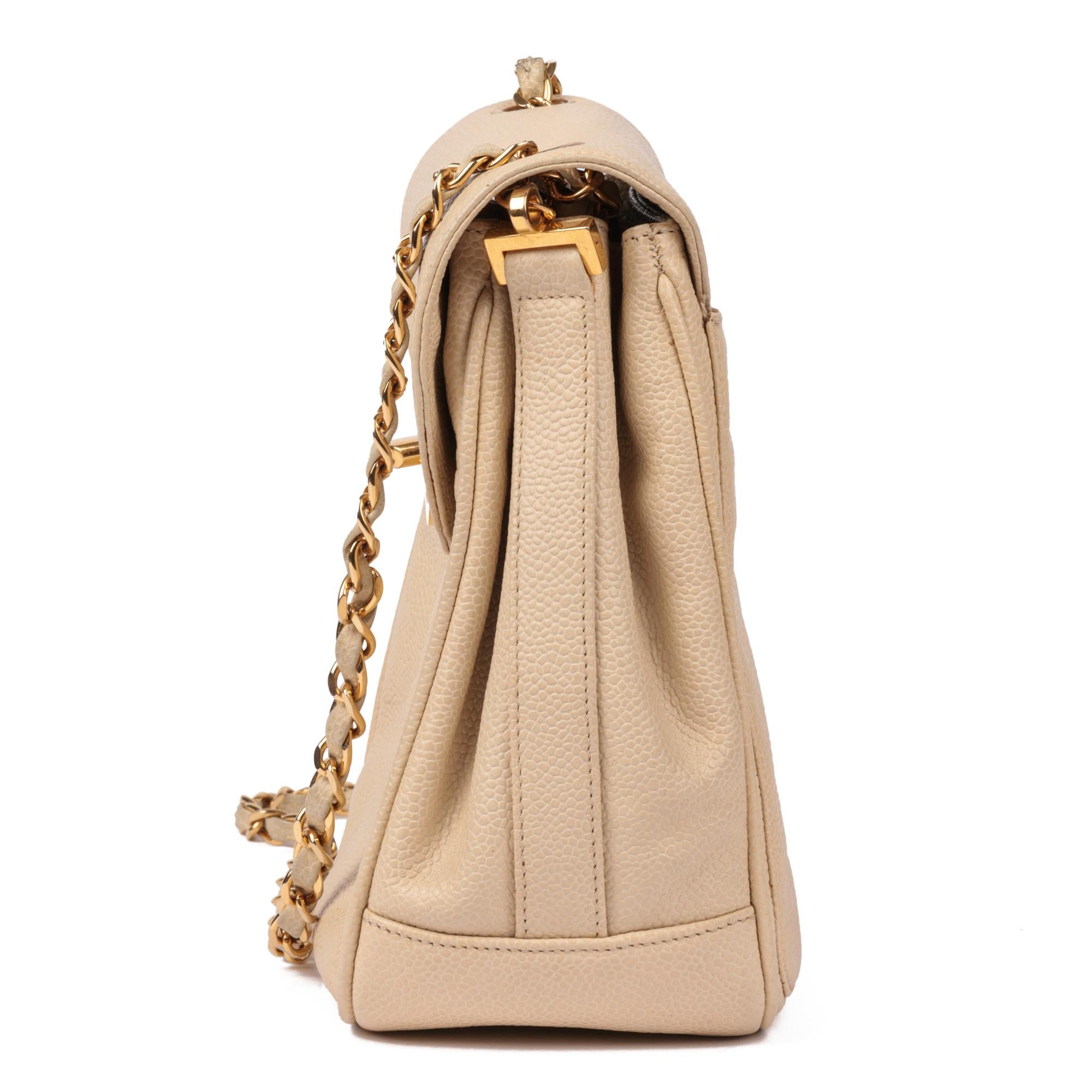 CHANEL Beige Kaviar Leder Vintage XL Classic Einzelne Klappe Tasche Damen im Angebot