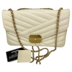 Chanel Chevron Handbag - 146 For Sale on 1stDibs  chanel chevron bag, chevron  bag chanel, chevron chanel bag