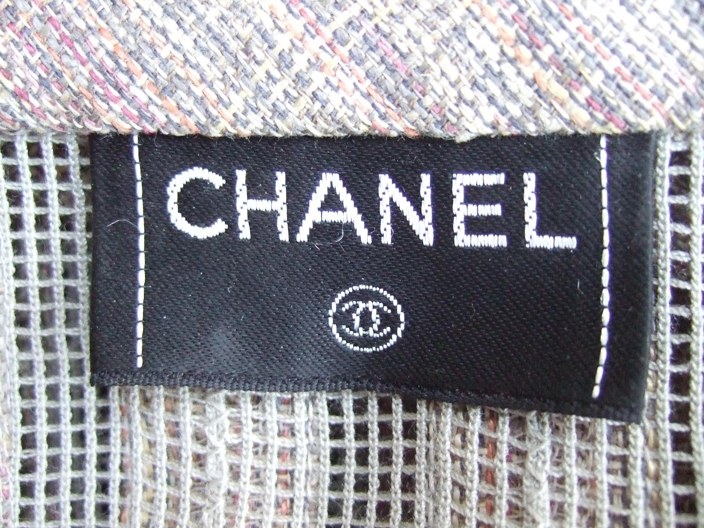 Chanel Chic Beige Linen & Cotton Blend Skirt Suit c 2000 Size 40  For Sale 12
