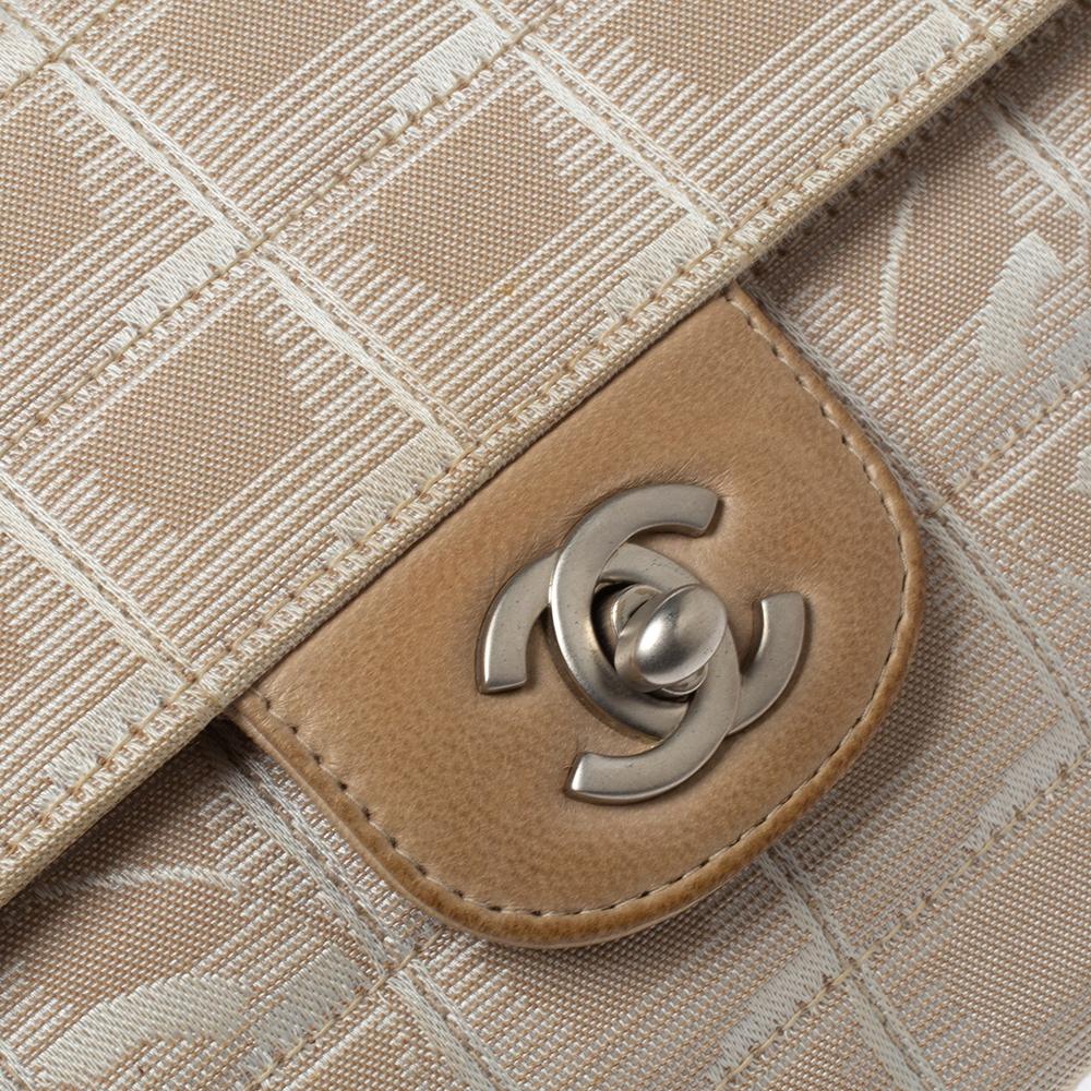Chanel Beige Chocolate Bar Quilted Fabric CC East West Flap Bag 4