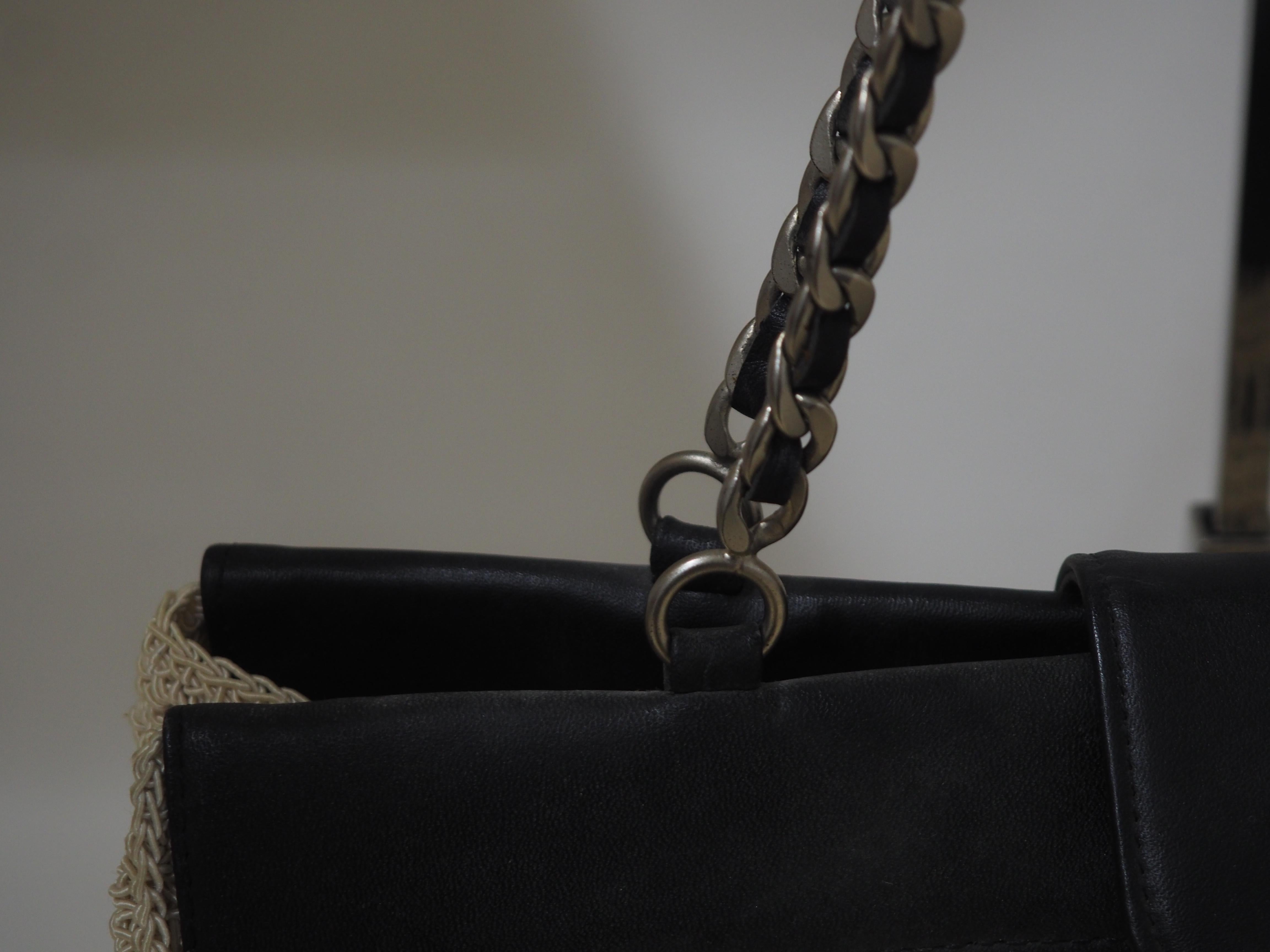 Chanel Beige crochet black leather shoulder bag 10