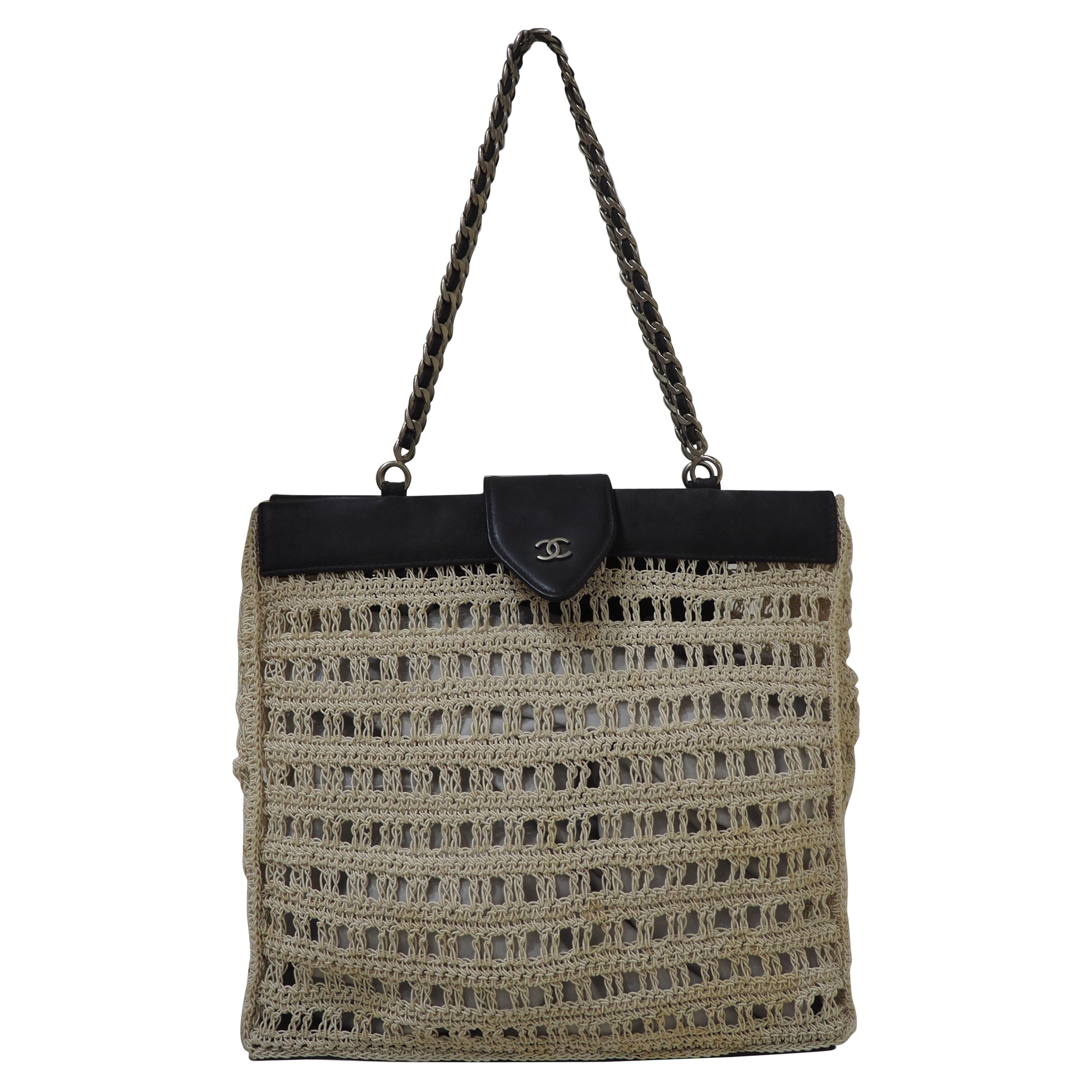 Chanel Beige crochet black leather shoulder bag