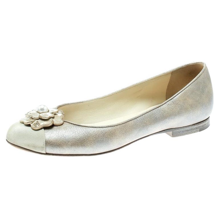 Chanel Beige Fabric Cap Toe Enamel Pearl Camellia Ballet Flats Size 36.5  For Sale at 1stDibs