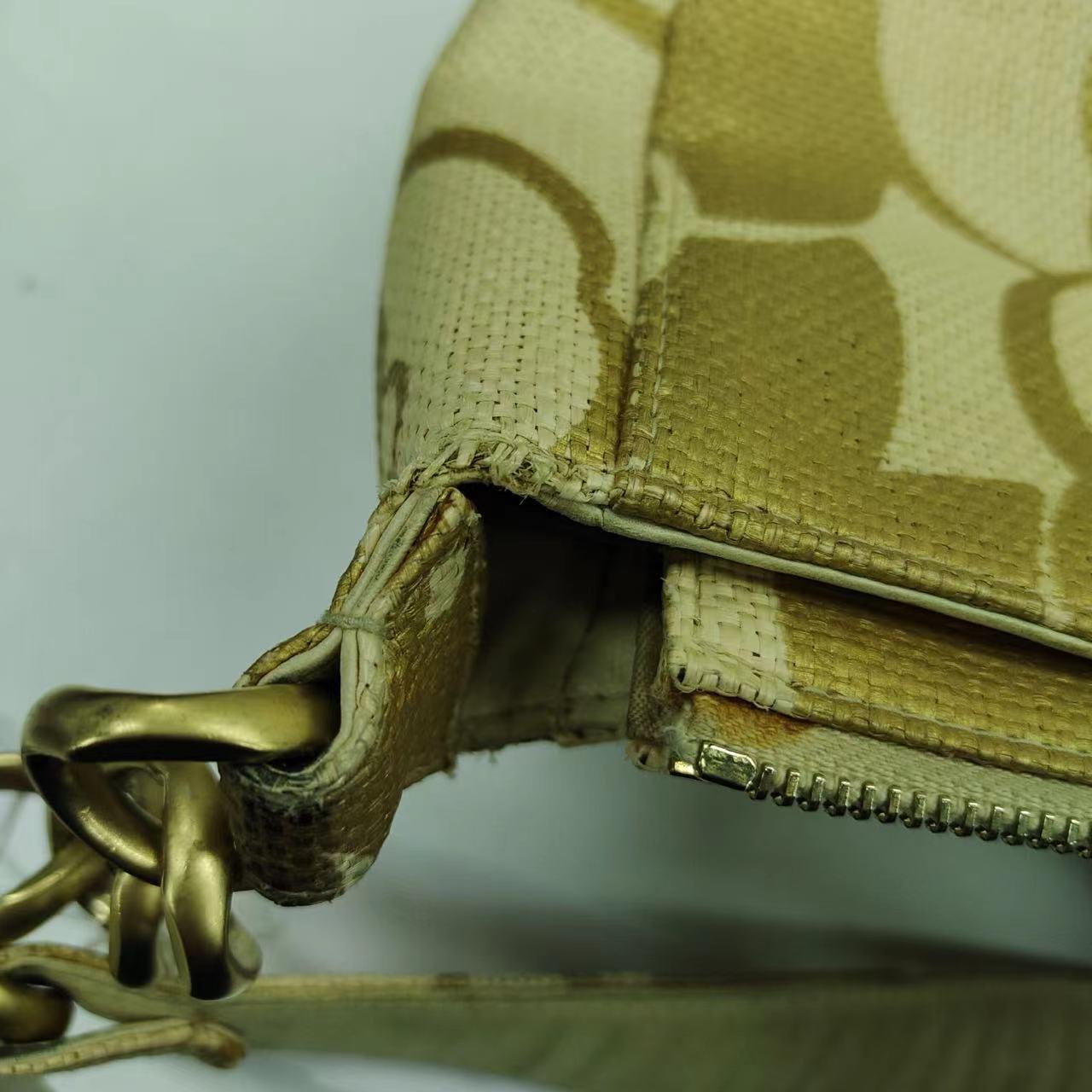 Chanel Beige Gold Woven Raffia Camellia Print Shoulder Bag, 2003-2004 9