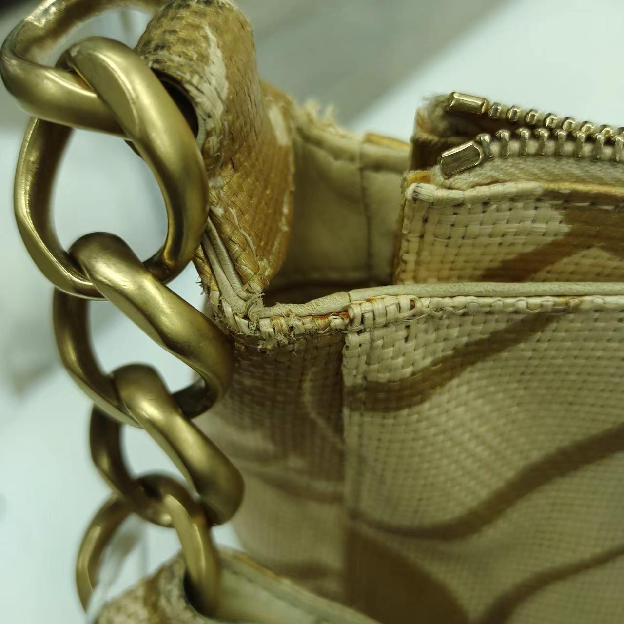 Chanel Beige Gold Woven Raffia Camellia Print Shoulder Bag, 2003-2004 10
