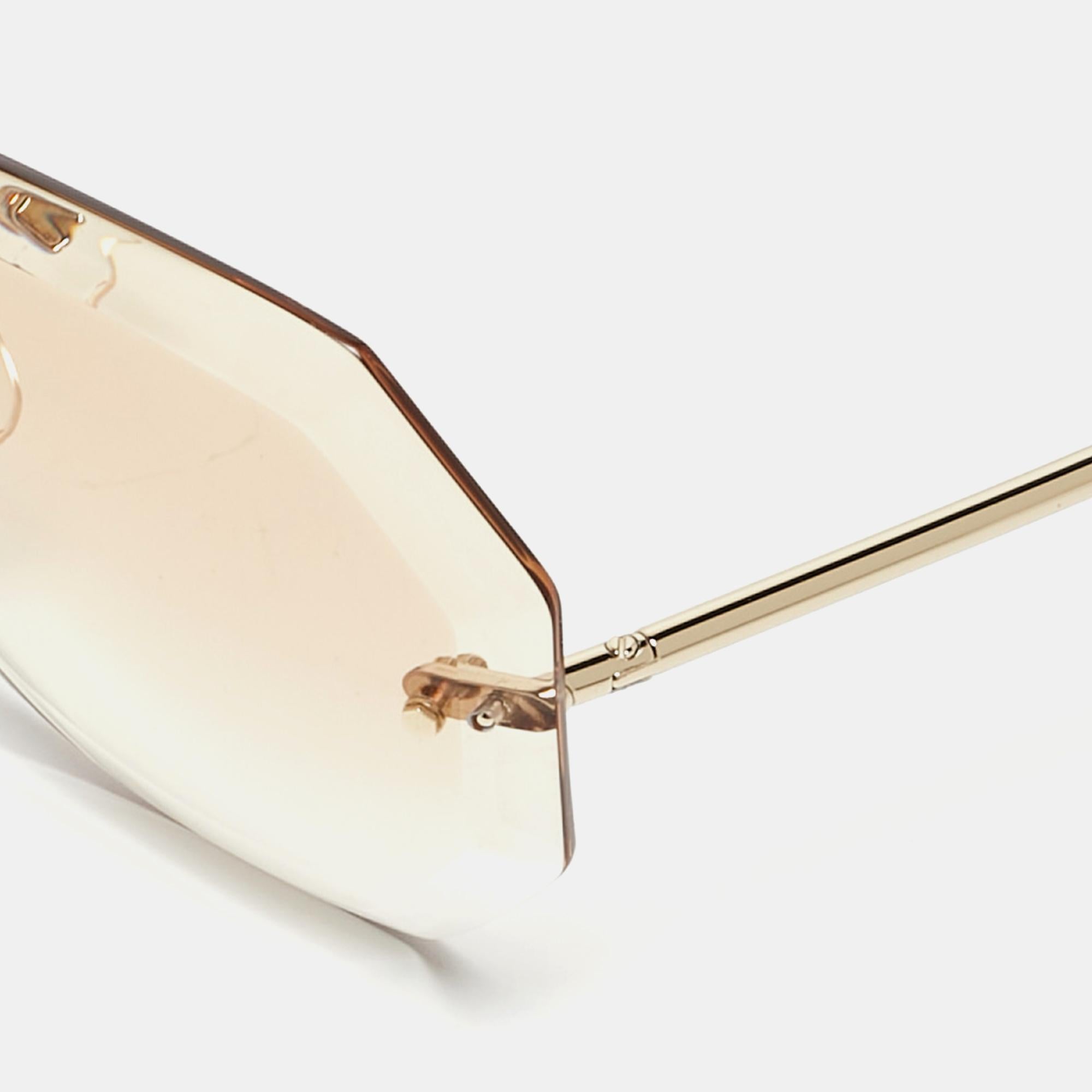 Chanel Beige Gradient 4220 Spring Round Sunglasses In Excellent Condition In Dubai, Al Qouz 2