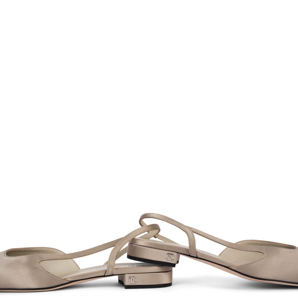 CHANEL beige & grey SATIN SLINGBACK Flats Shoes 39 For Sale 3