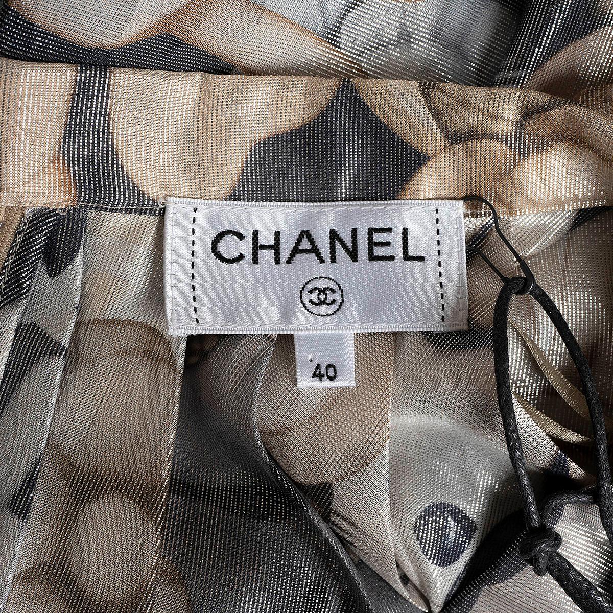 CHANEL beige & grey silk 2016 16K CAT PRINTED PLEATED MIDI Skirt 40 M 2