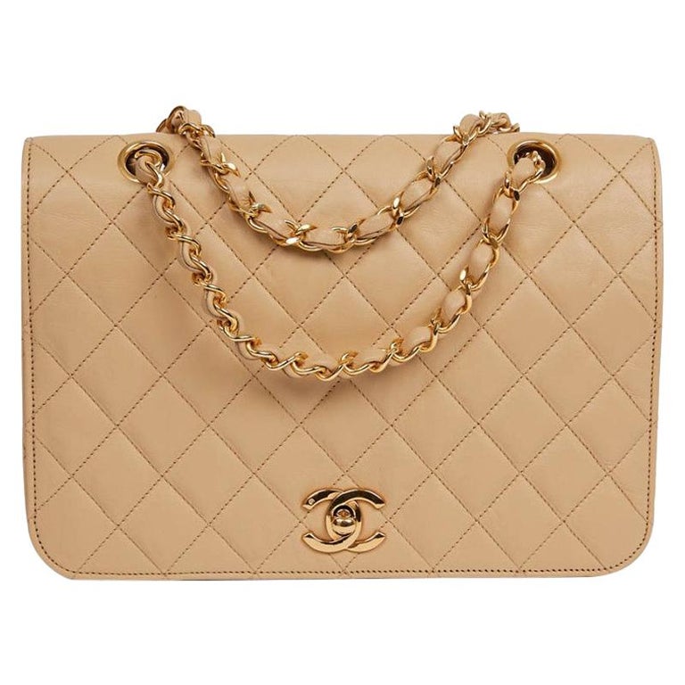 CHANEL Beige Handbag For Sale at 1stdibs