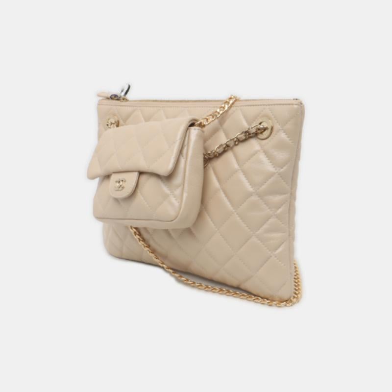 Chanel Beige Iridescent Lambskin Quilted Pouch with Mini Flap Purse In Excellent Condition In AUBERVILLIERS, FR