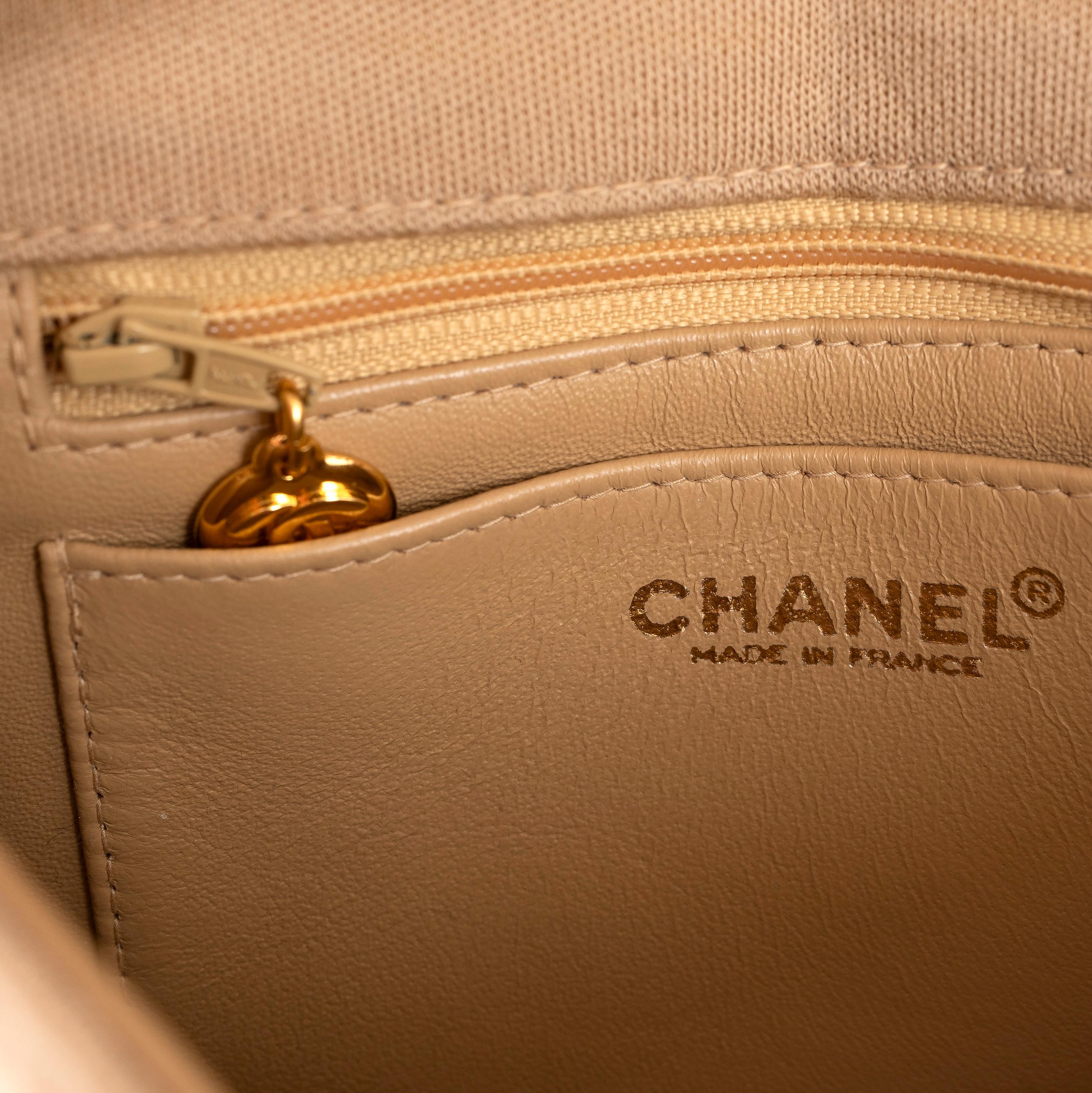 CHANEL beige jersey CLASSIC MINI SQUARE FLAP Shoulder Bag For Sale 3