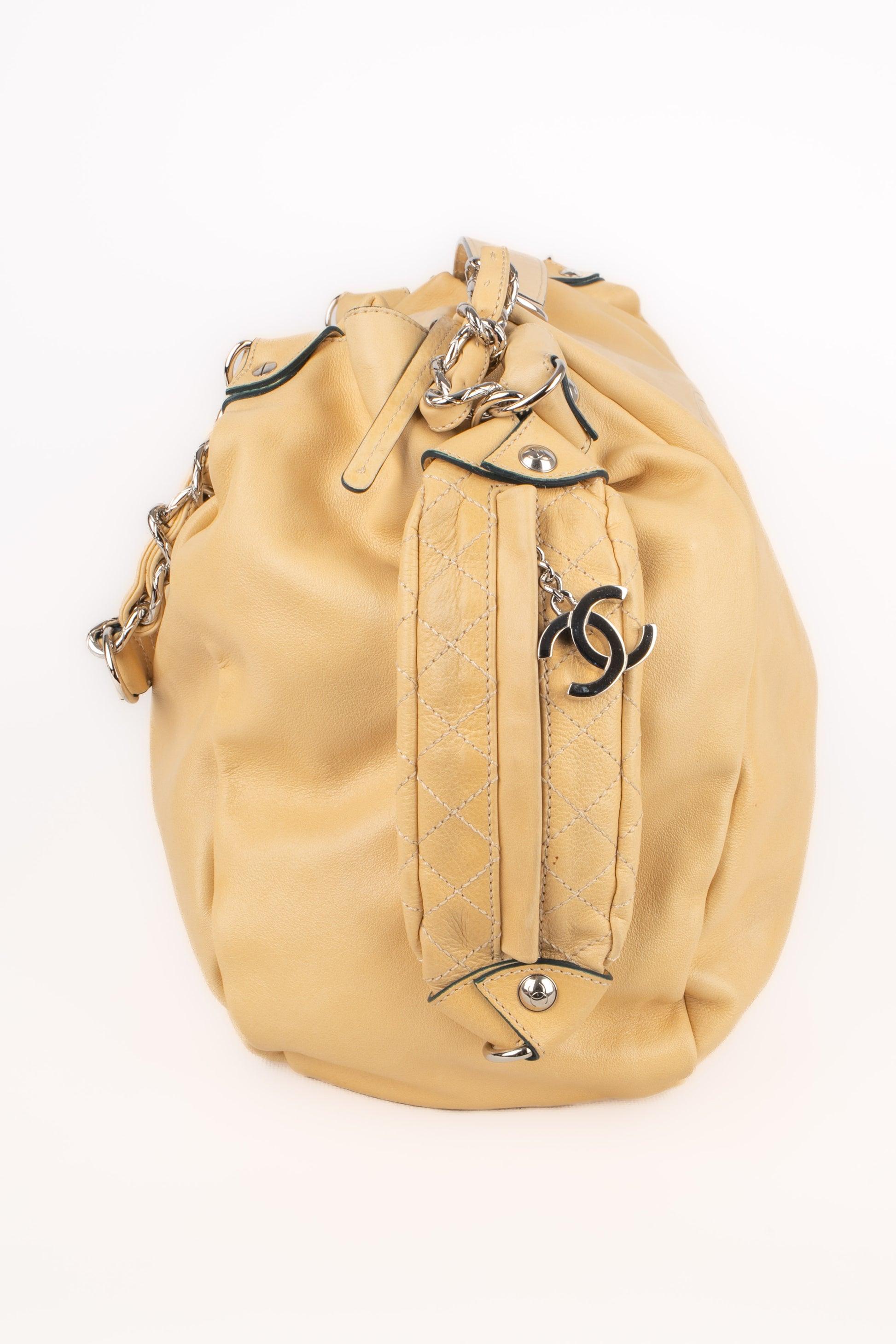 Chanel Beige Lamb Leather Bag, 2008/2009 In Good Condition For Sale In SAINT-OUEN-SUR-SEINE, FR