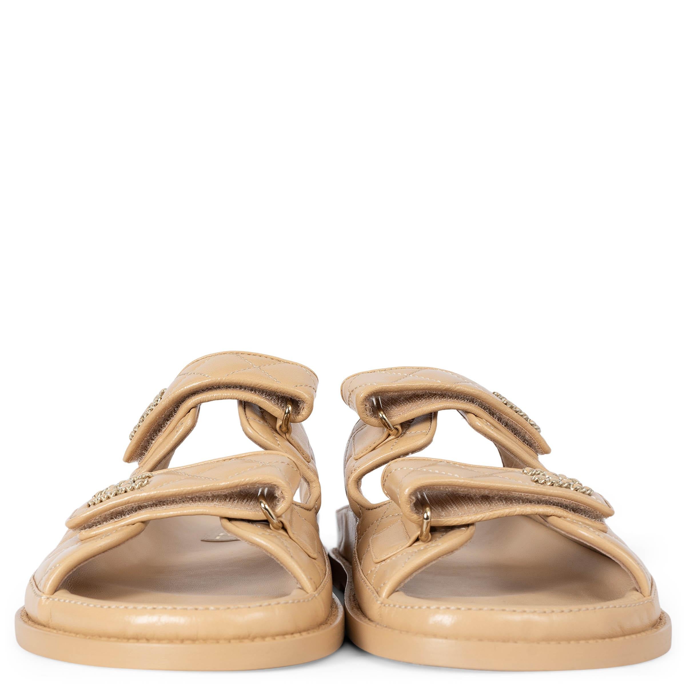 100% authentic Chanel Dad mule sandals in beige quilted lambskin leather. Feature chain CC buttons and two adjustable straps. Brand new. Come with dust bags. 

2024 Pre-Spring

Measurements
Model	24P G45507 B15805 NV426
Imprinted Size	41 (run