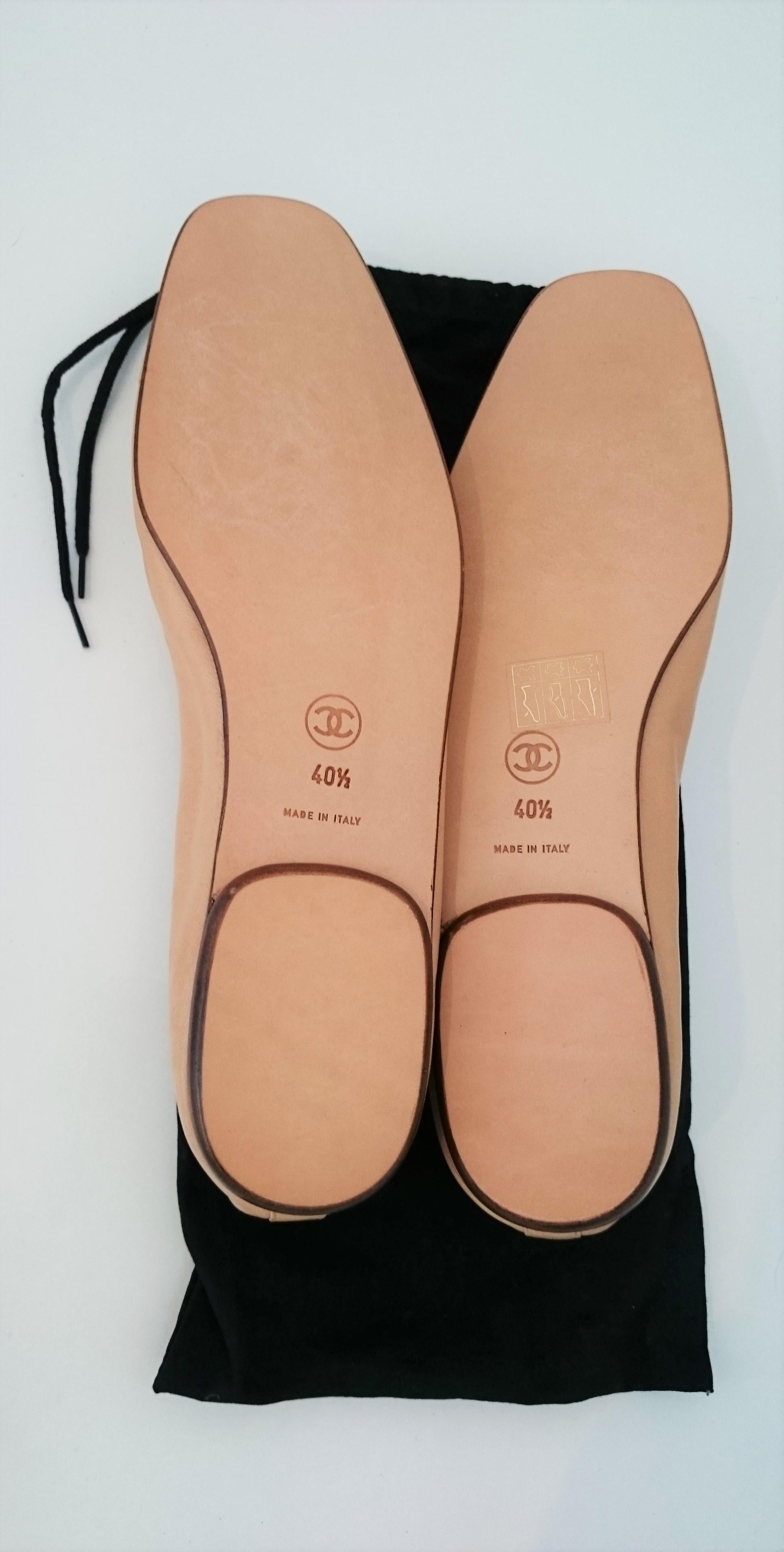Chanel Beige Leather Ballet flats. NEW. Size 40 1/2 1