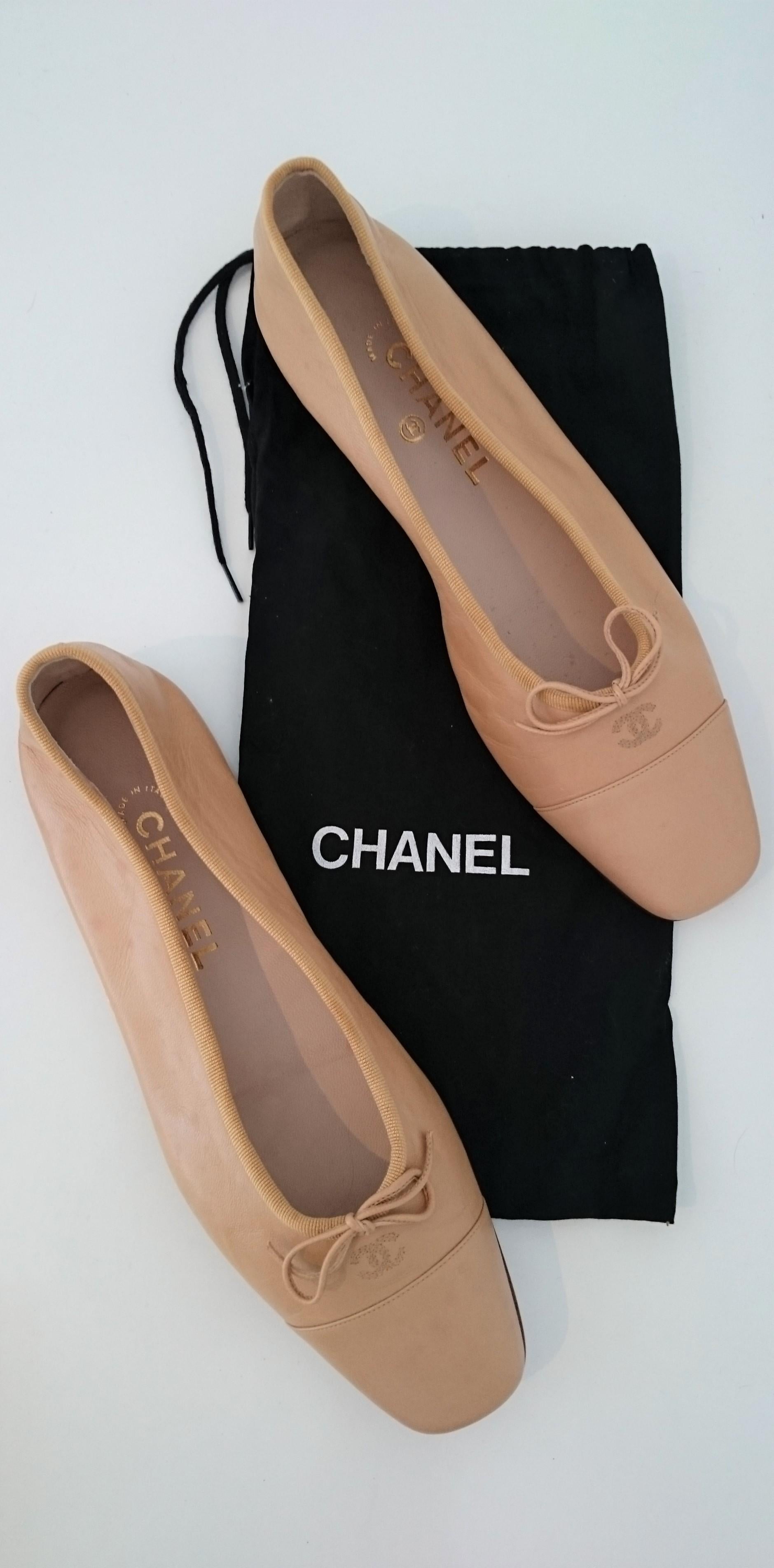 Chanel Beige Leather Ballet flats. NEW. Size 40 1/2 2