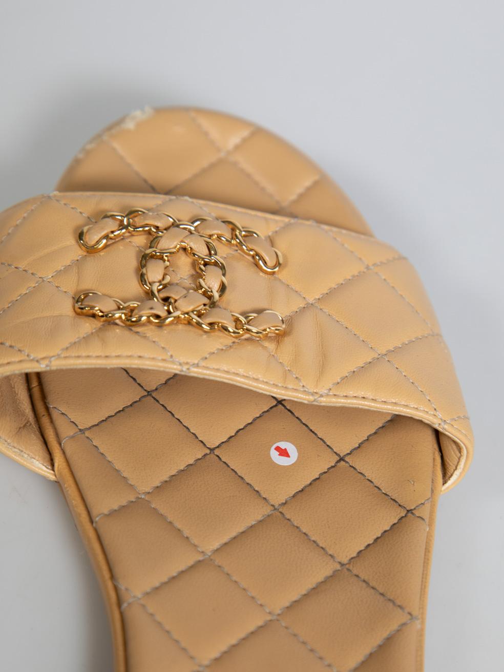 Chanel Beige Leather CC Quilted Sandals Size IT 38 2